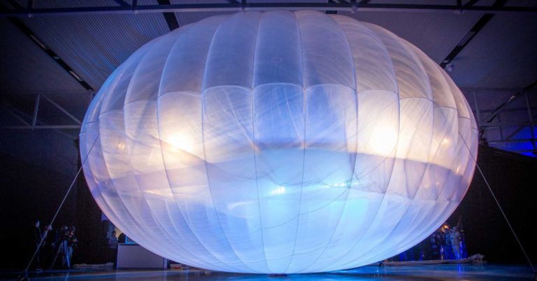 DARPA’s Balloons Could Hover at the Edge of Space Indefinitely