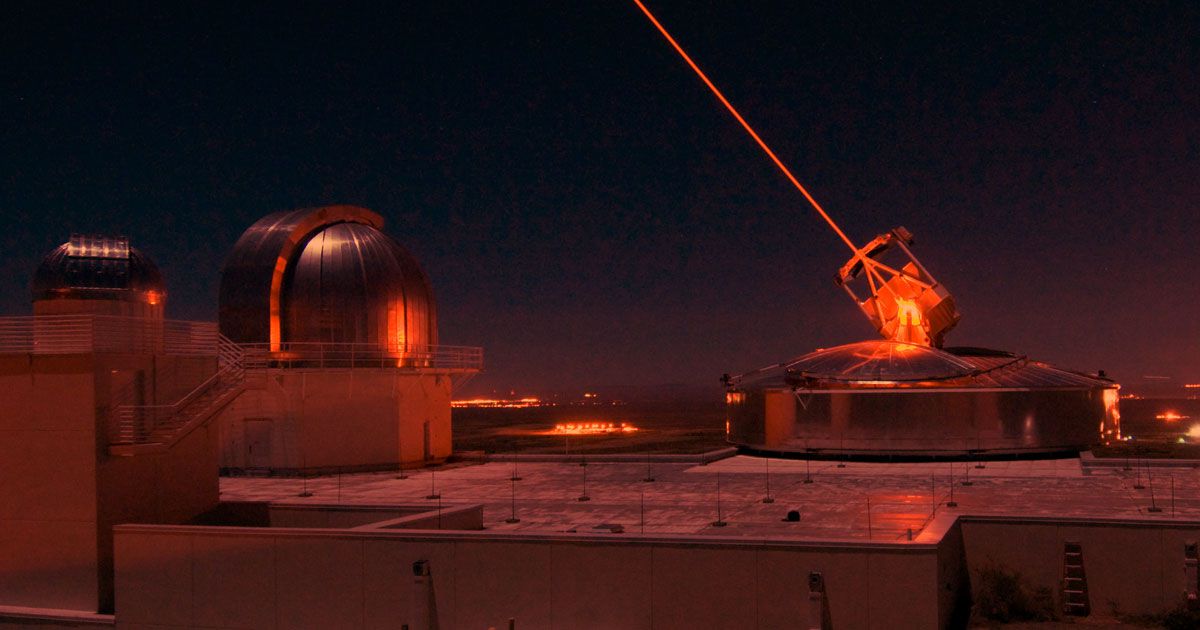 laser weapons us satellites
