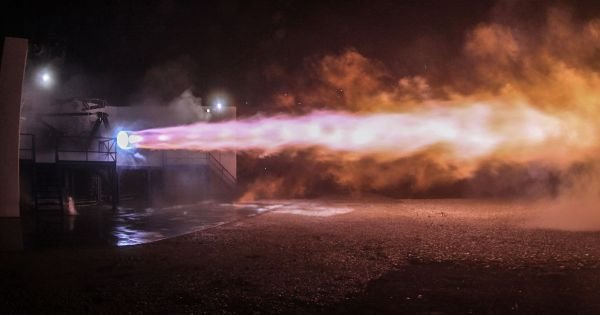 Watch SpaceX Test-Fire the Starship Engine for the First Time 2 Watch SpaceX Test-Fire the Starship Engine for the First Time